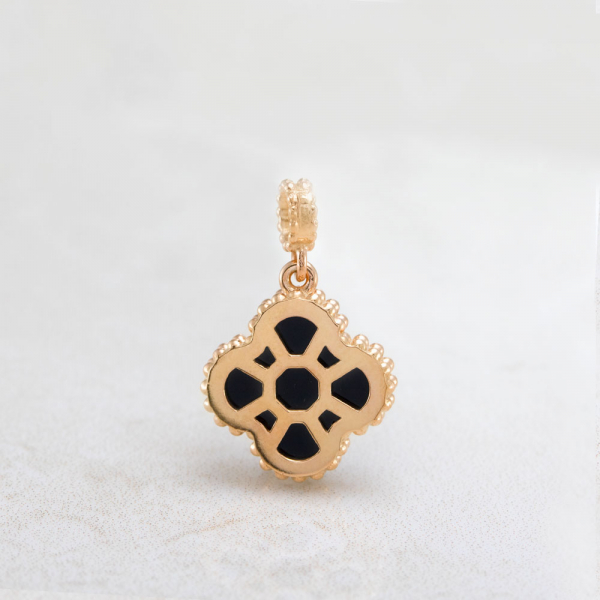 Pedant Mini Clover With Onyx