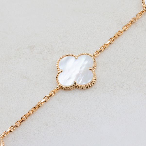 Bracelet With White Mother-of-pearl